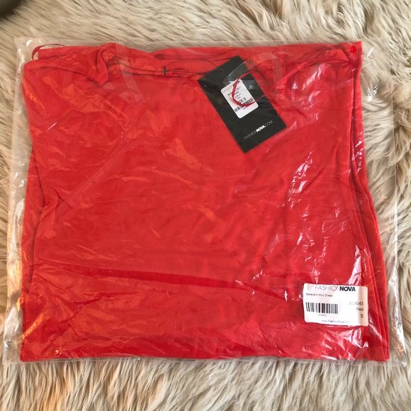 NWT Fashion Nova Mini Dress in Red Size Small - Picture 4 of 6